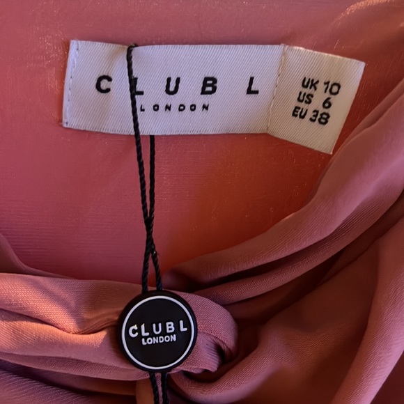 Club L London Evita Maternity Dress - Picture 8 of 9